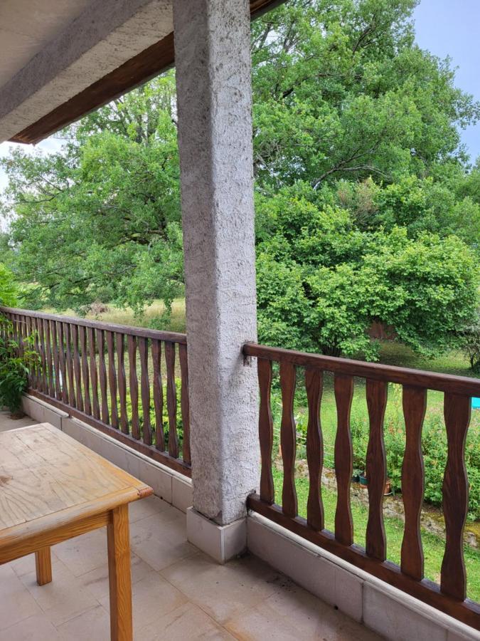 LOU GRAOU CHEPRE gîte d'étape Chandon Exterior foto