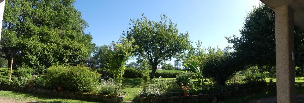 LOU GRAOU CHEPRE gîte d'étape Chandon Exterior foto